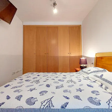 アパート 2 Bedroom Awesome In Moncofa *
