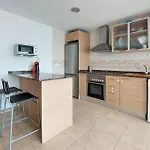 2 Bedroom Awesome In Moncofa Apartman