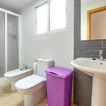 2 Bedroom Awesome In Moncofa * Moncófar